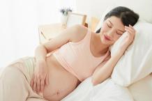 月经量少影响备孕，该怎么做