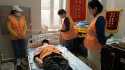 现在做家政有前途吗？月嫂、护工、育儿嫂真实前景分析